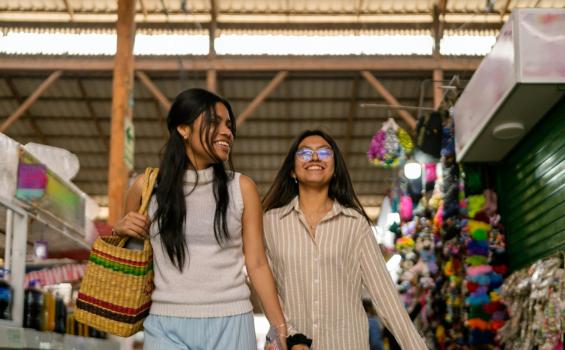 Con la digitalización, más hogares reciben más remesas (pero no más dinero)