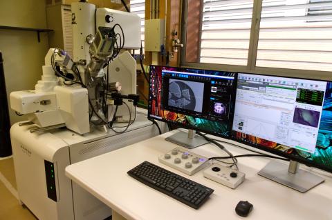 La Universidad de Zaragoza se pone a la cabeza del microanálisis con un nuevo equipamiento de 1,5 M€, financiado por el Ministerio de Ciencia con fondos “Next Generation” La Universidad de Zaragoza se pone a la cabeza del microanálisis con un nuevo equipamiento de 1,5 M€, financiado por el Ministerio de Ciencia con fondos “Next Generation”